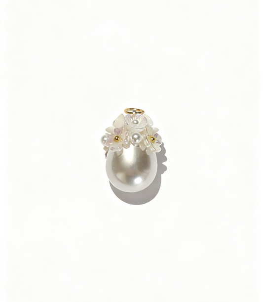 Dewdrop Bloom - Ethereal Pearl Pendant